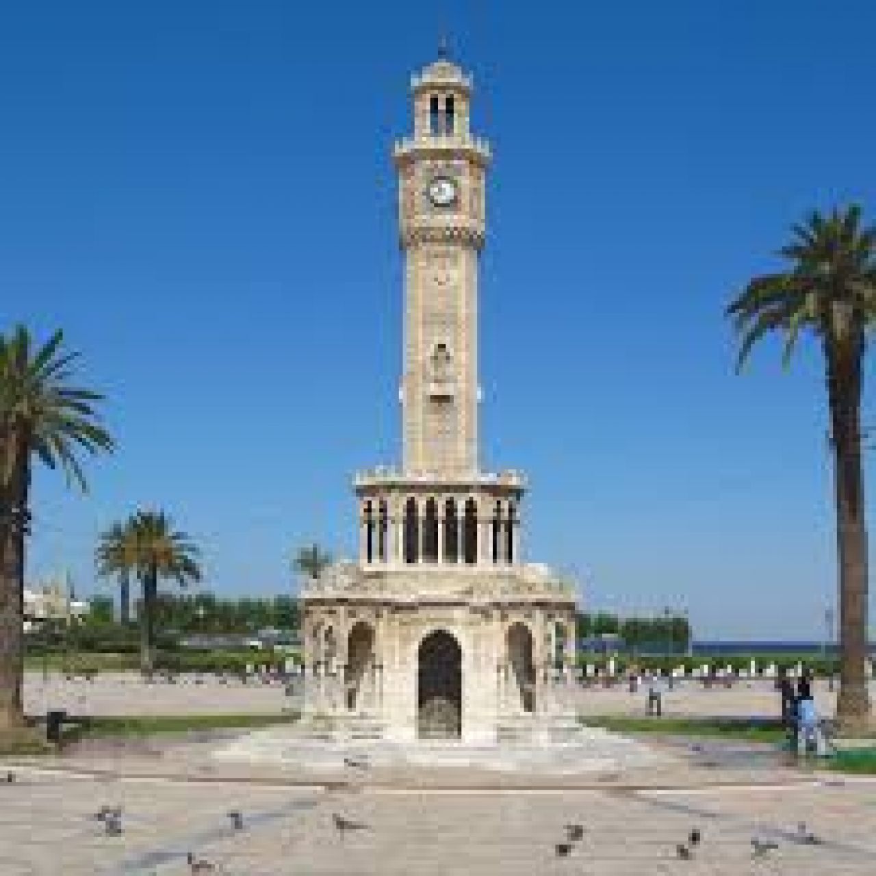 İzmir Saat Kulesi'nin hikayesi !
