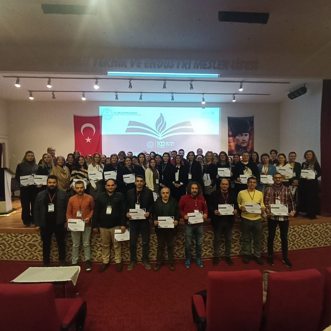 Temel eğitimde öğrenme kayıpları | İzmir'de yeni dönem başladı