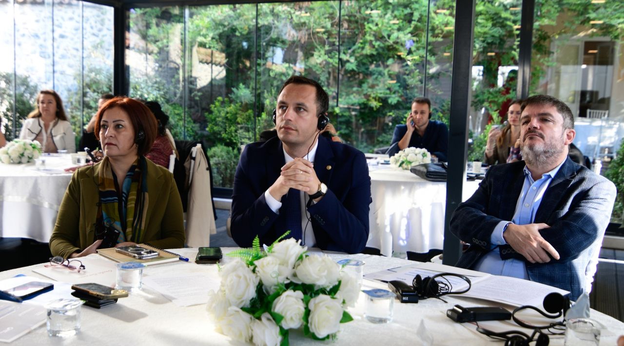 Bornova'da deprem yıldönümünde hayati çalıştay