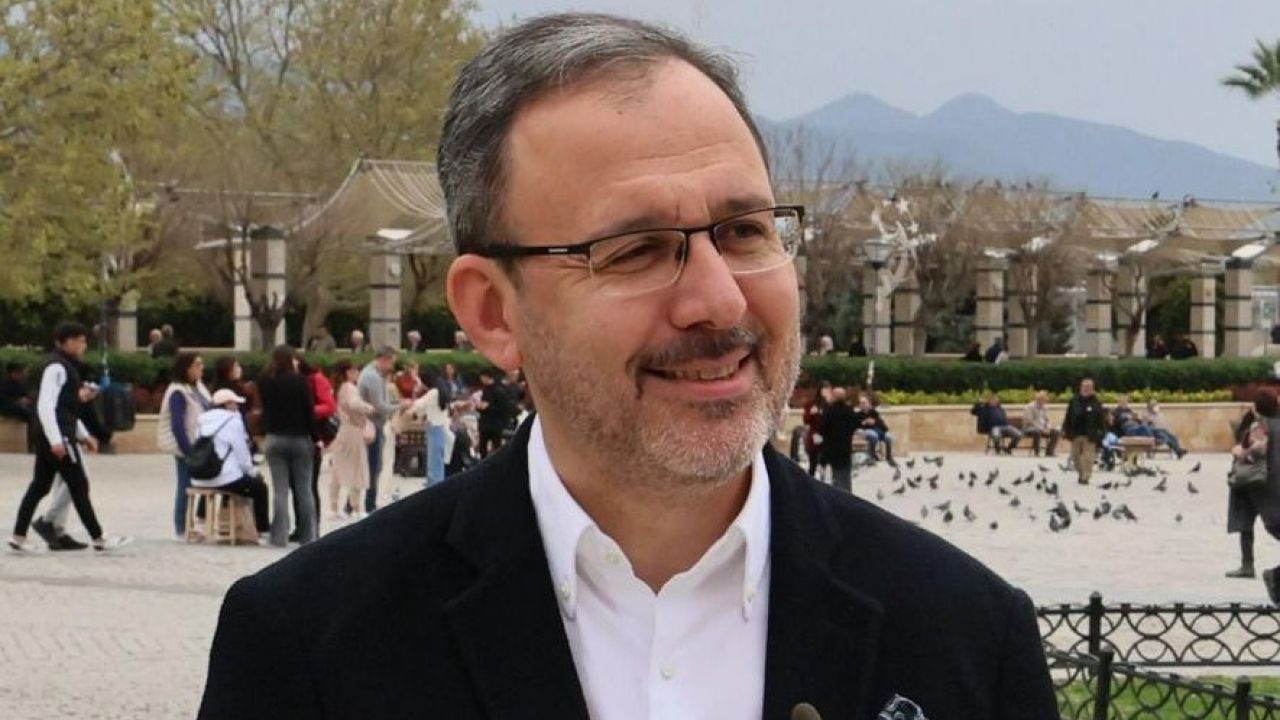 AK Parti İzmir Milletvekili Kasapoğlu'ndan 23 Nisan mesajı