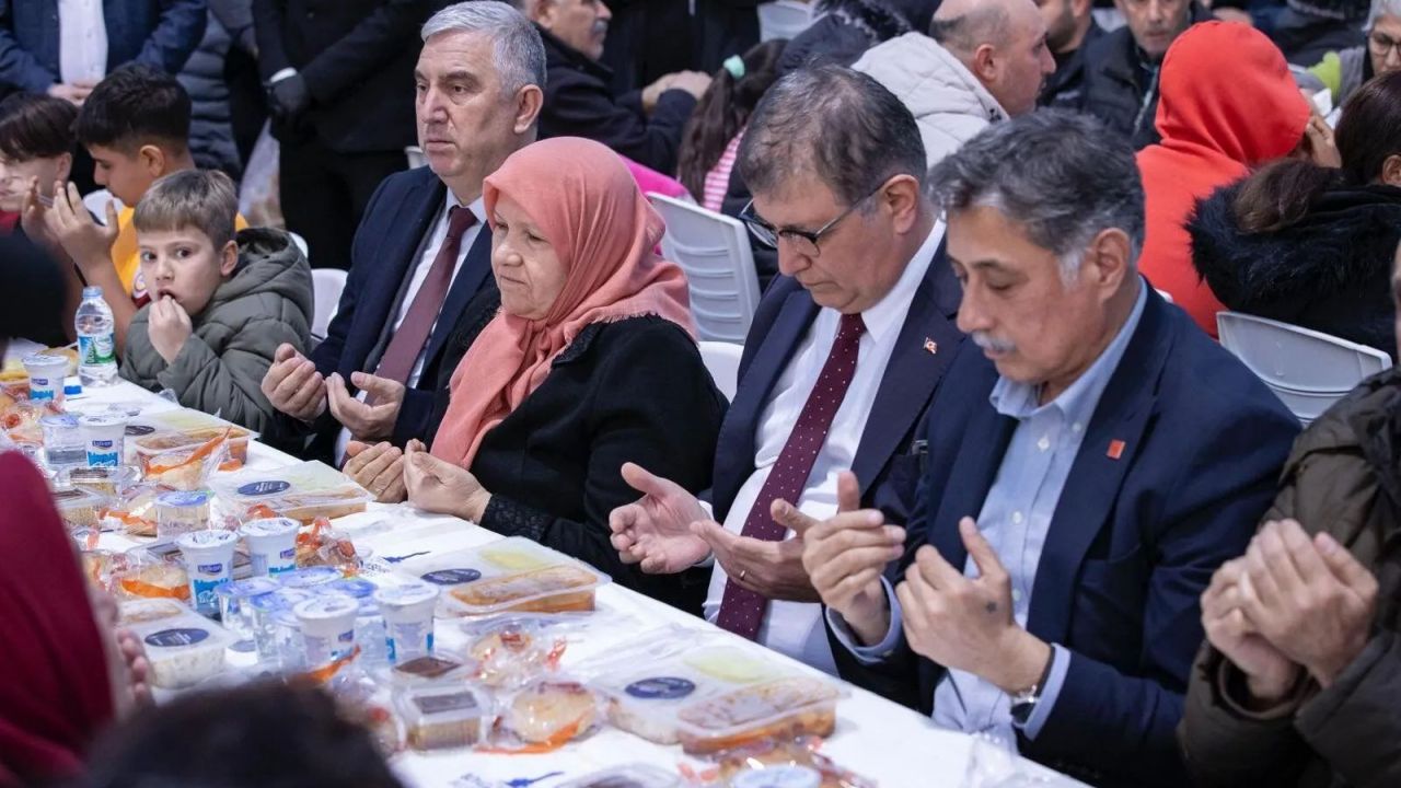 Aliağalılarla iftarda buluştu