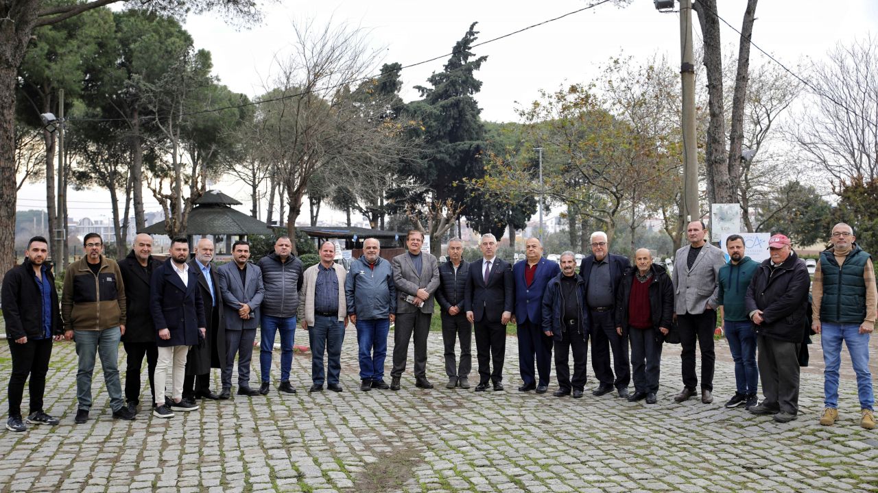 Bergamalı gazetecilerle buluştu