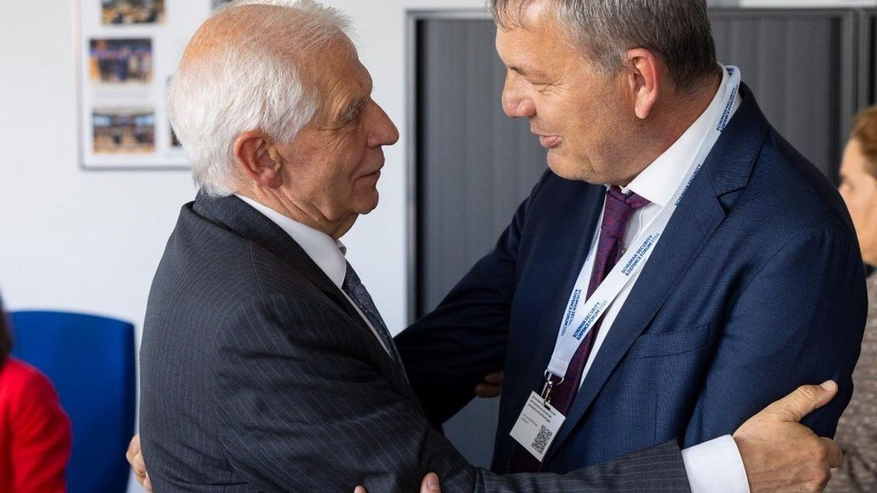 Borrell: UNRWA’yı bir terör örgütü olarak yaftalama girişimlerini reddediyoruz