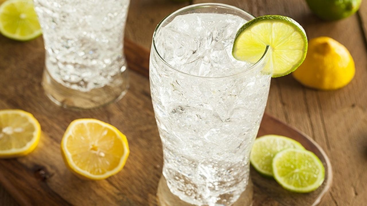 Soda ve maden suyu zayıflatır mı? Uzmanlar ne diyor?