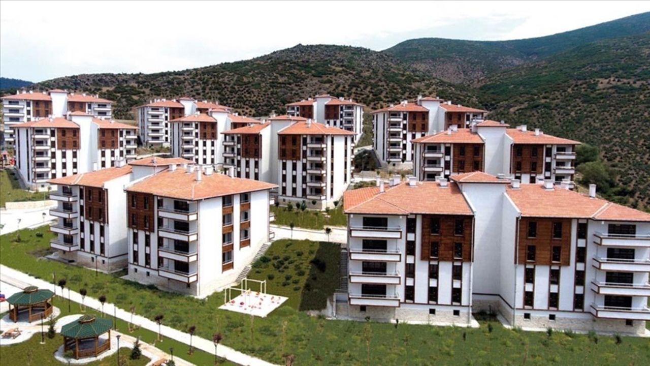 TOKİ’den Ilgaz’a müjde: 10 Bin TL başvuru bedeliyle ev sahibi olma şansı!