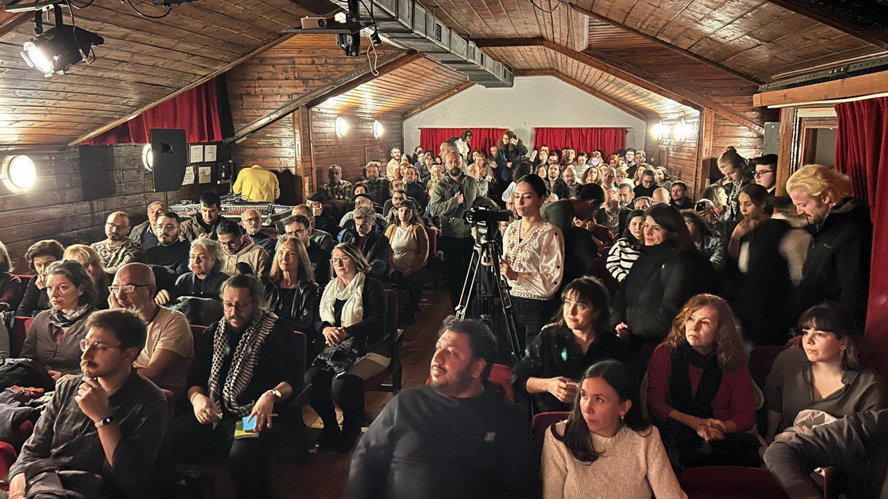 Filistinli ressamlardan dayanışma sergisi