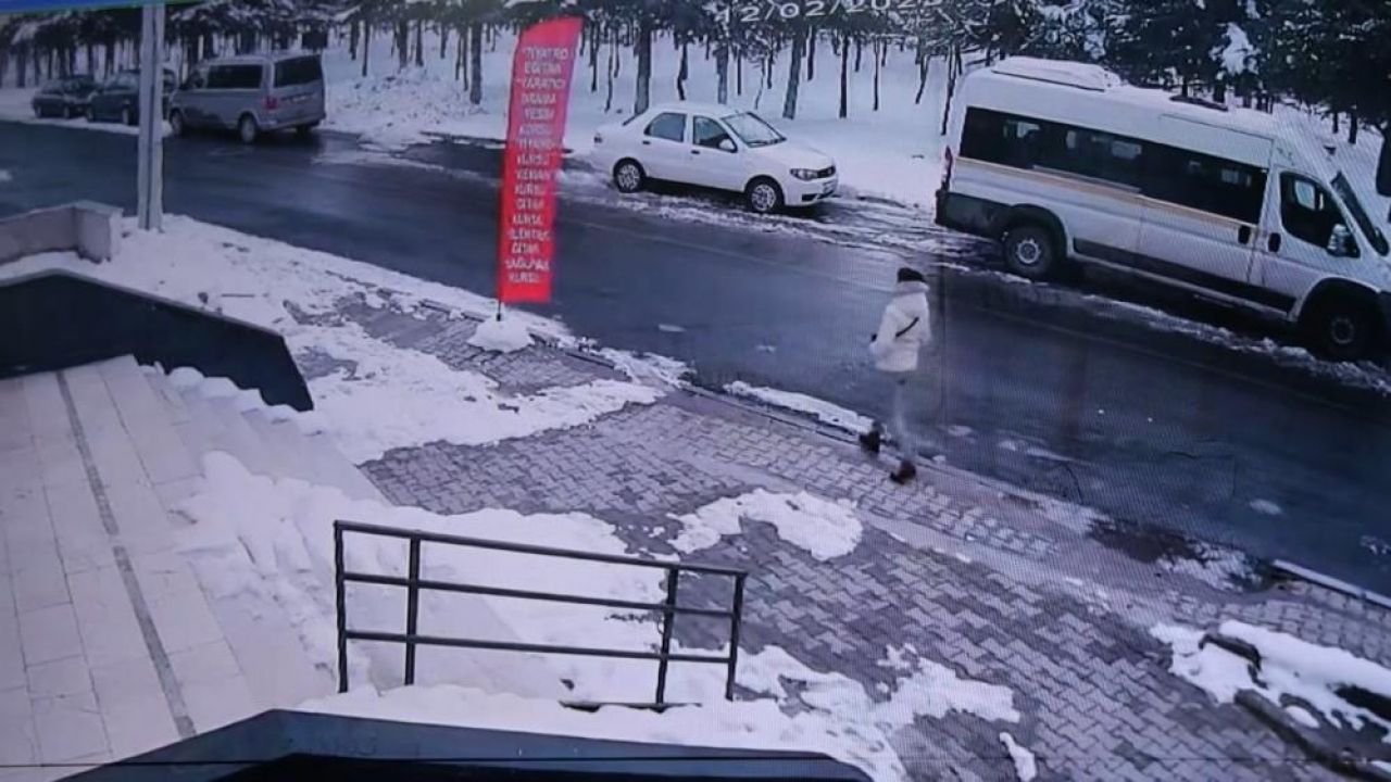 Kadın cinayetleri dur durak bilmiyor! Eski eşini vahşice öldürdü