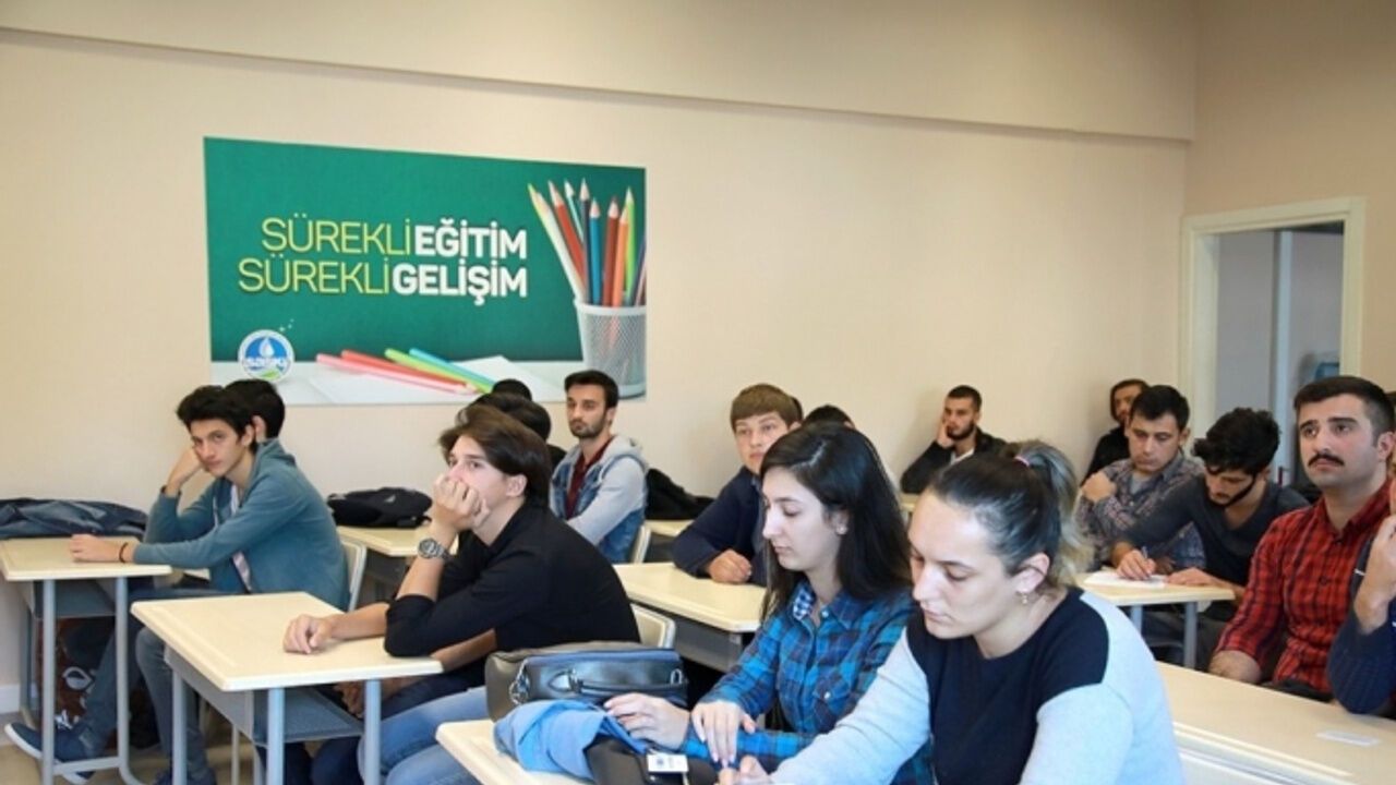 Meslek lisesi mezunlarına 28.736 TL destek! İşbaşı eğitim programı ile geleceğini şekillendir