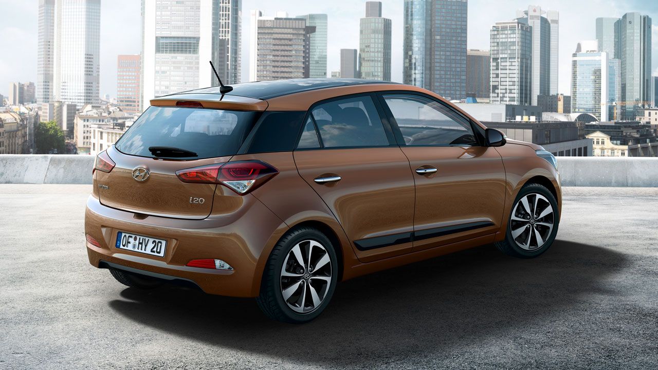 Otomobil piyasasında fiyat rekabeti: Hyundai i20, Renault Clio'dan 325 Bin TL daha ucuza satışta!