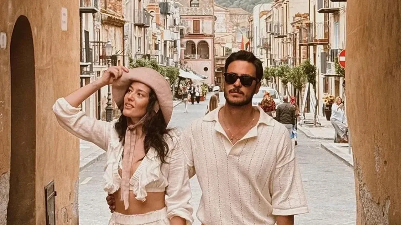 Ayrılık reklam engelini aşamadı! Ünlü çiftten şaşırtan karar