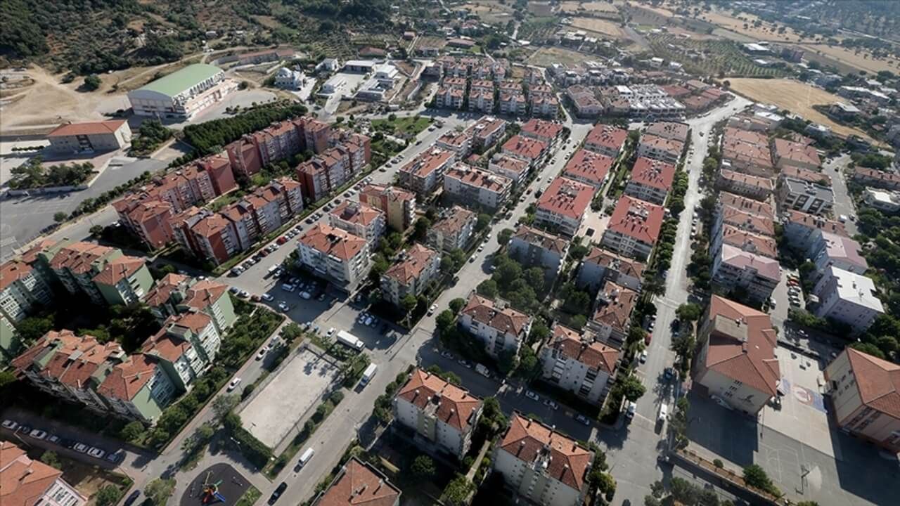 TOKİ'den Ilgaz'a müjde: 10 Bin TL başvuru bedeliyle ev sahibi olma şansı!