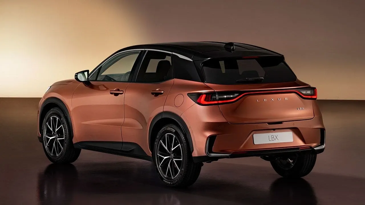 Lexus'tan LBX ve RX modellerine Haziran ayına özel kampanyalar! 0 faizli kredi ve nakit desteği sizleri bekliyor!