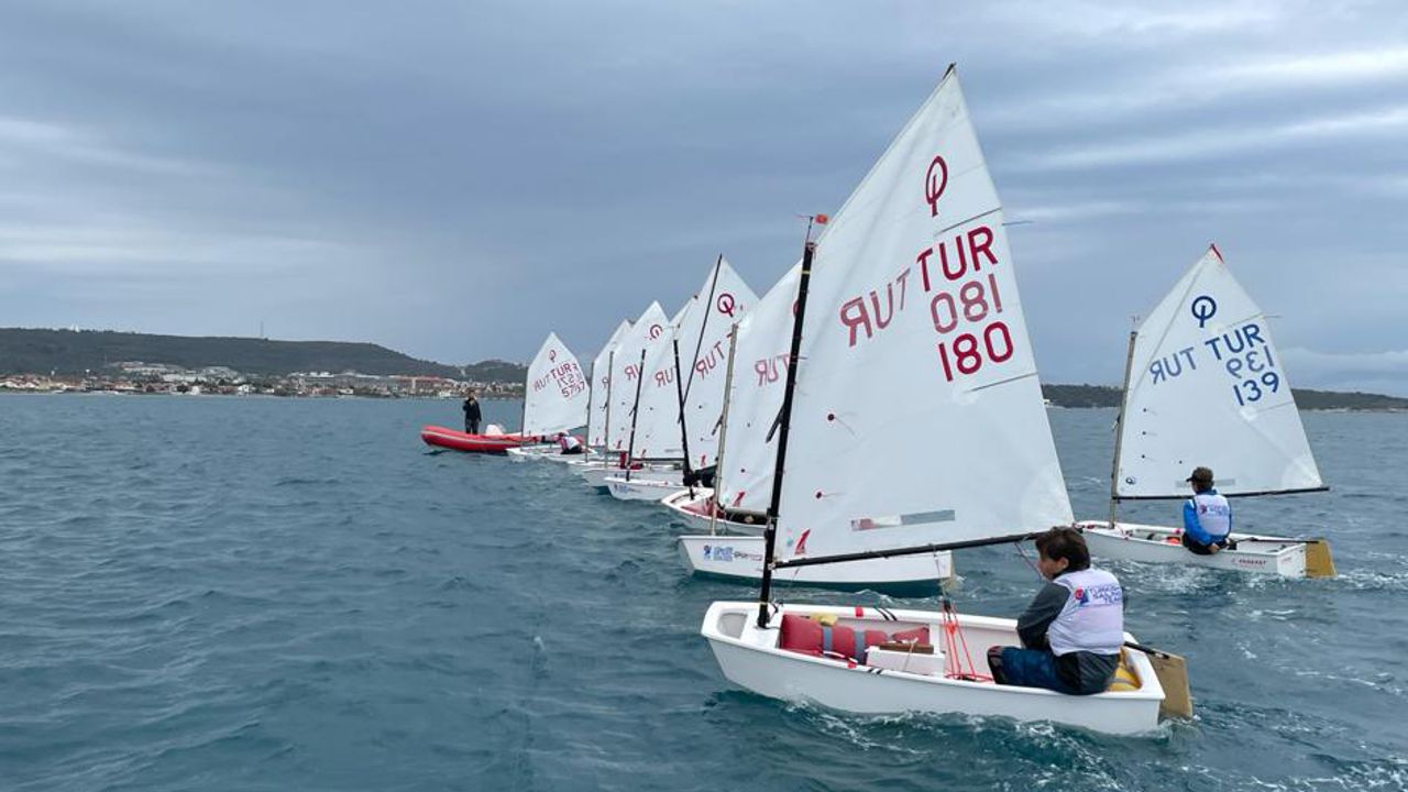 Bu fırsat kaçmaz! İzmir’de çocuklara yelken eğitimi!
