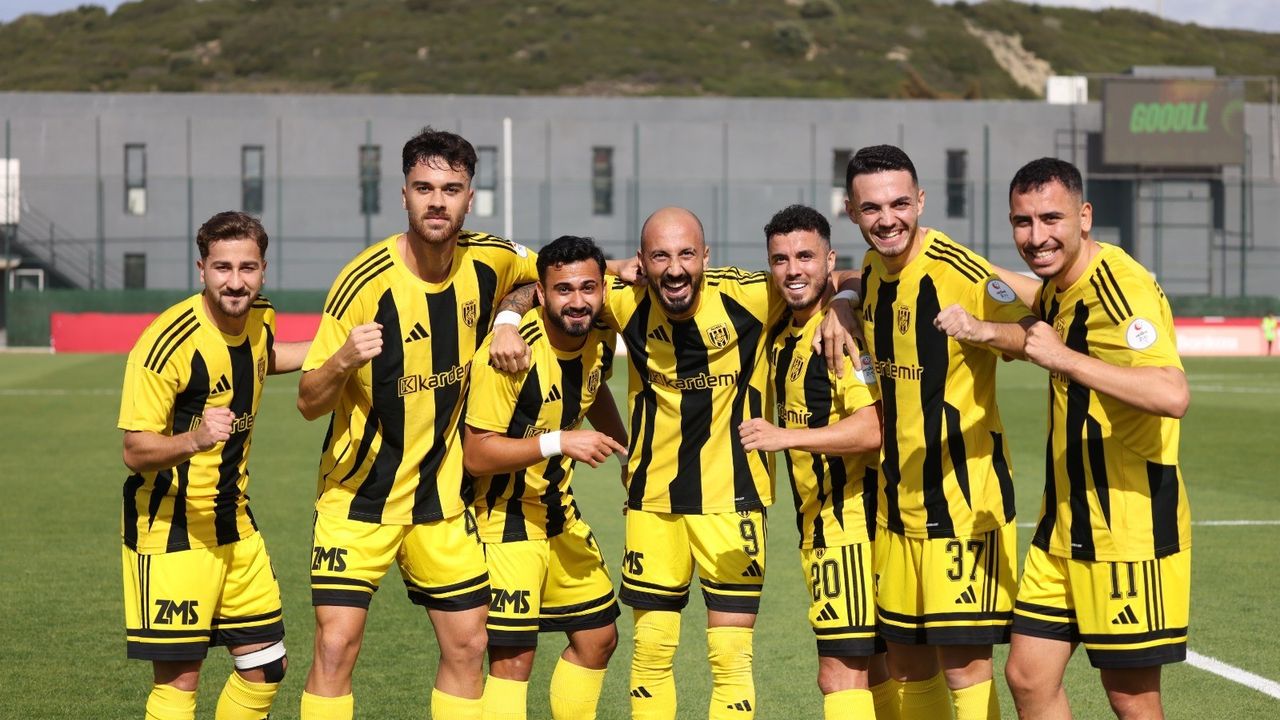 Aliağa FK hem ligde hem kupada doludizgin ilerliyor