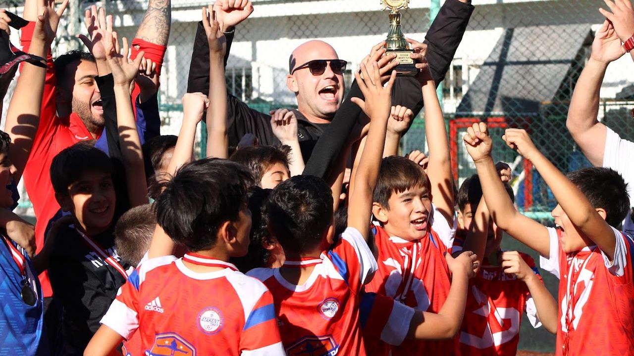 Atatürk’ün çocukları Cumhuriyet Kupası’nda buluştu