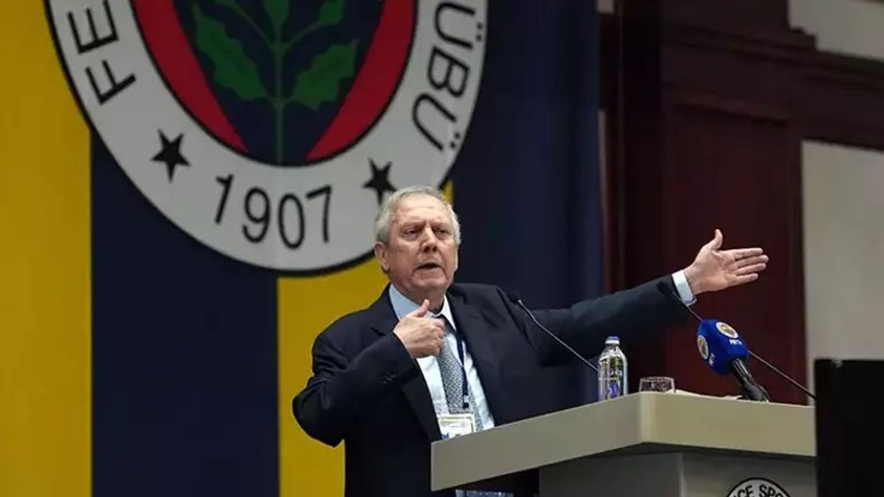 Son dakika! Fenerbahçe’de yeni dönem başlıyor: Tüm yetkiler yönetime verildi!