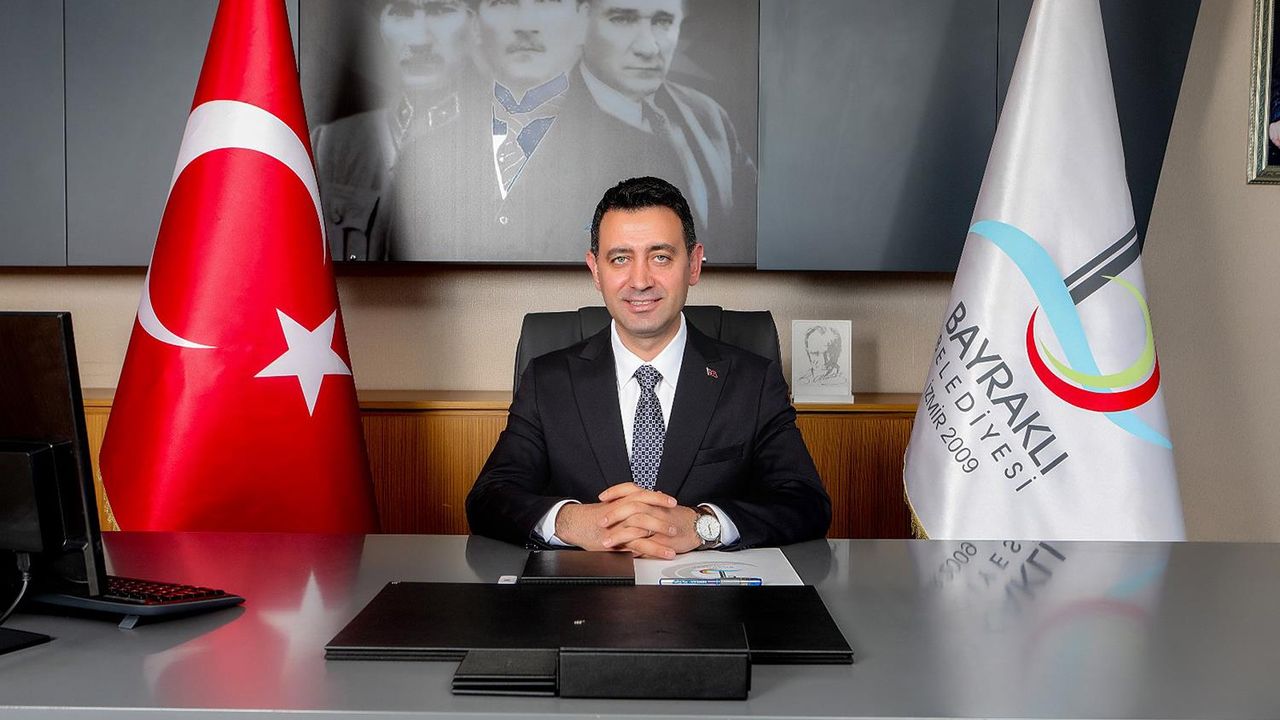 Bayraklı’da 29 Ekim coşkusu: Başkan Önal’dan yürüyüş ve konsere davet
