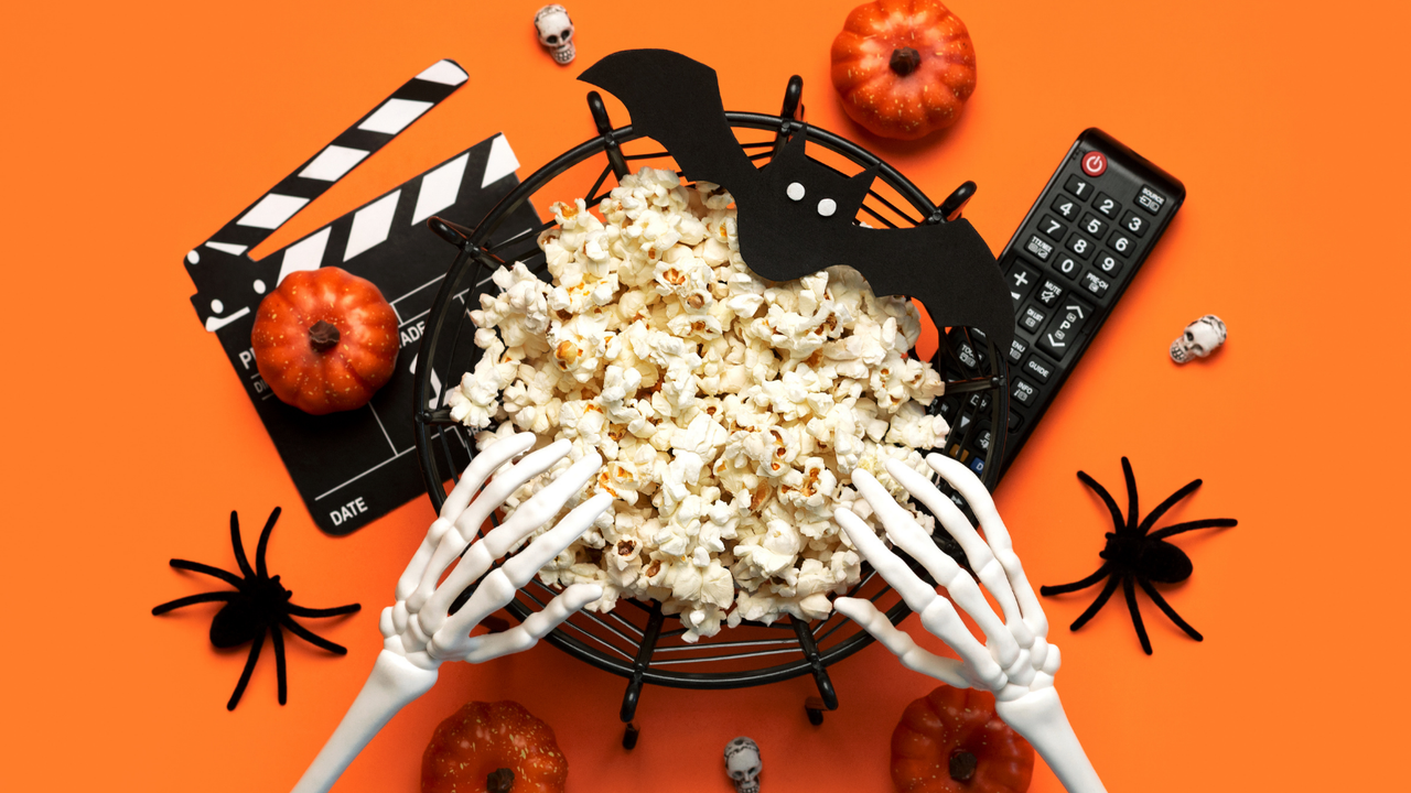 Cadılar Bayramı’nı evde yaşatacak 10 efsane film! (Korku, büyü, gotik mizah bir arada)