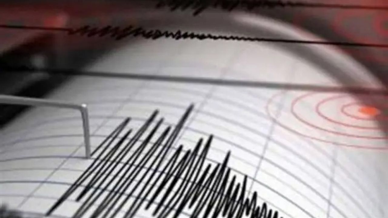 Son dakika! Balıkesir'de deprem! Çevre bölgelerde de hissedildi