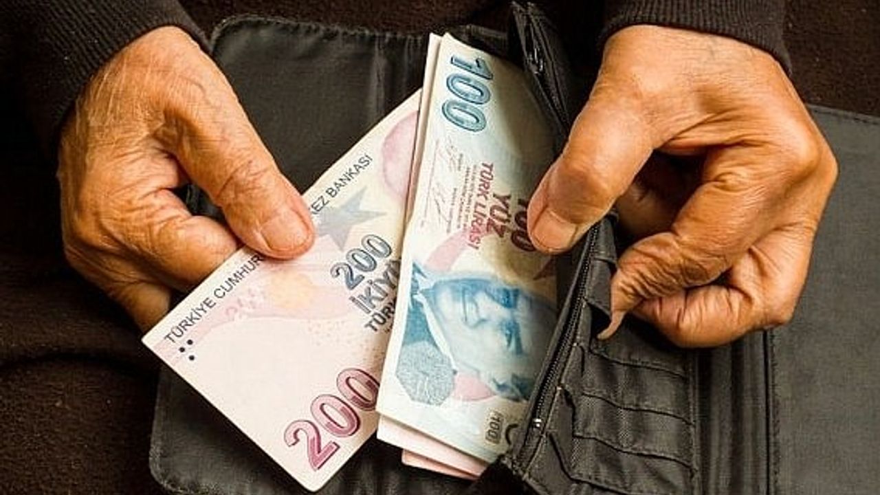 Memur ve emekliler müjde! Maaş zamları belli oluyor
