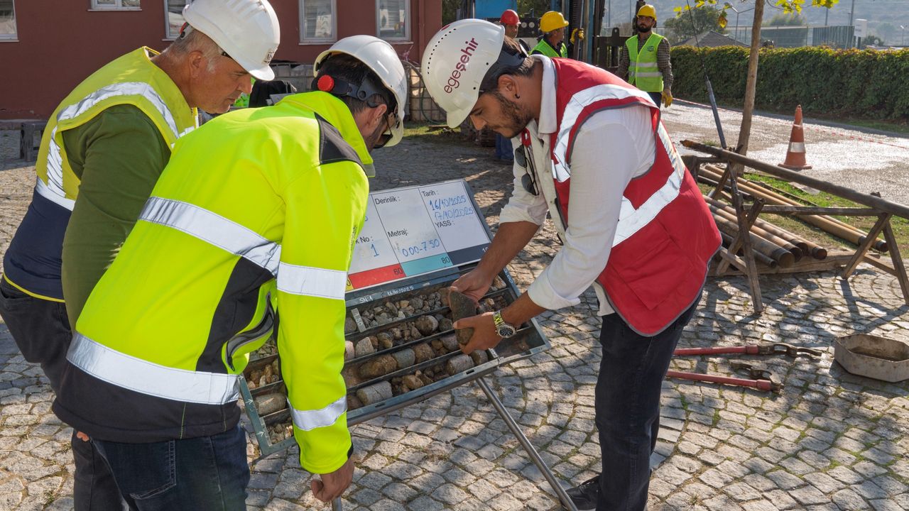 Ev alacaklar dikkat! Karşıyaka’da zemin analizleri başladı