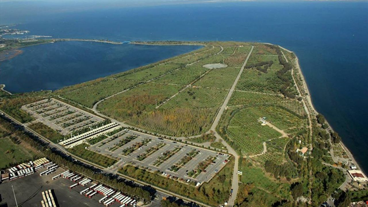İzmir İnciraltı Kent Ormanı: Doğa ile denizin buluştuğu huzur alanı