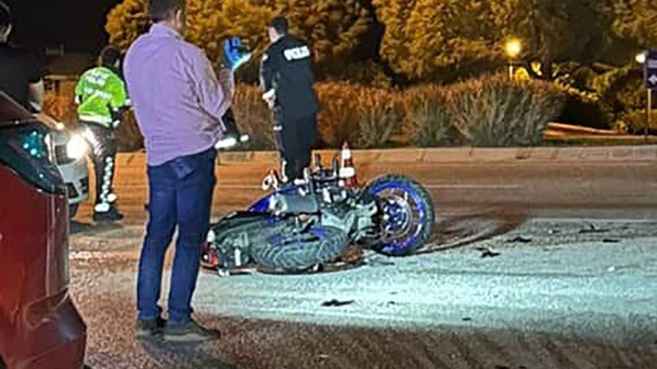 İzmir’de feci kaza: Motosiklet sürücüsü yaşamını yitirdi