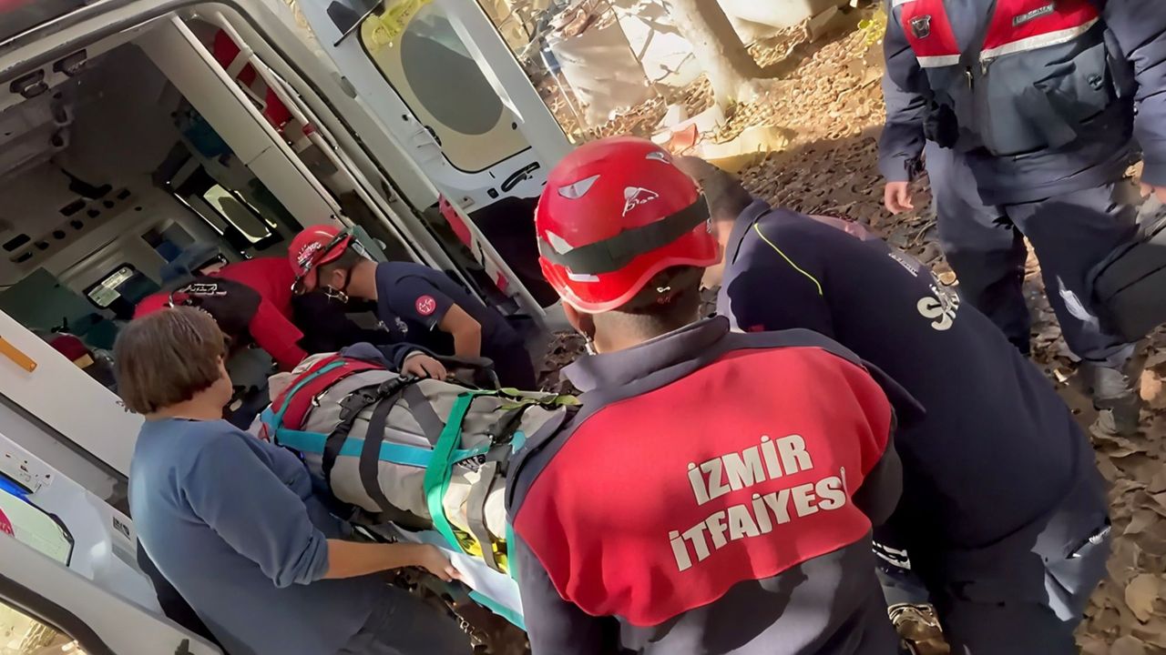 Ödemiş’te korkutan olay: 80 yaşındaki vatandaş kuyuya düştü!