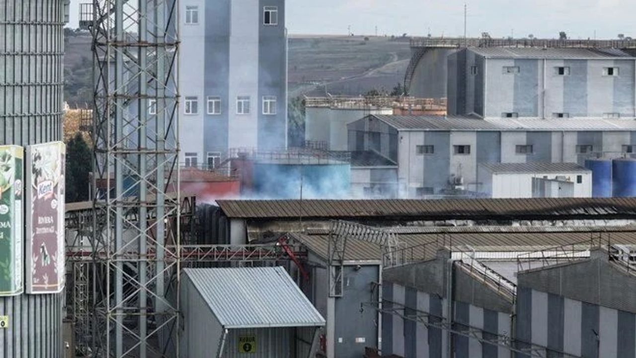 Sıcak haber! Fabrikada büyük patlama: Yaralı işçiler var