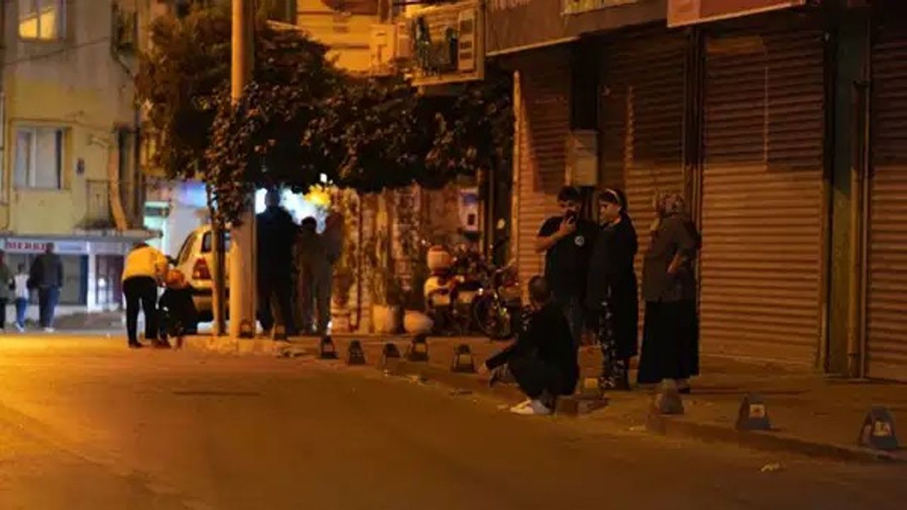 Son dakika! Depremde yaralanmışlardı: Bakan Memişoğlu’ndan flaş açıklama