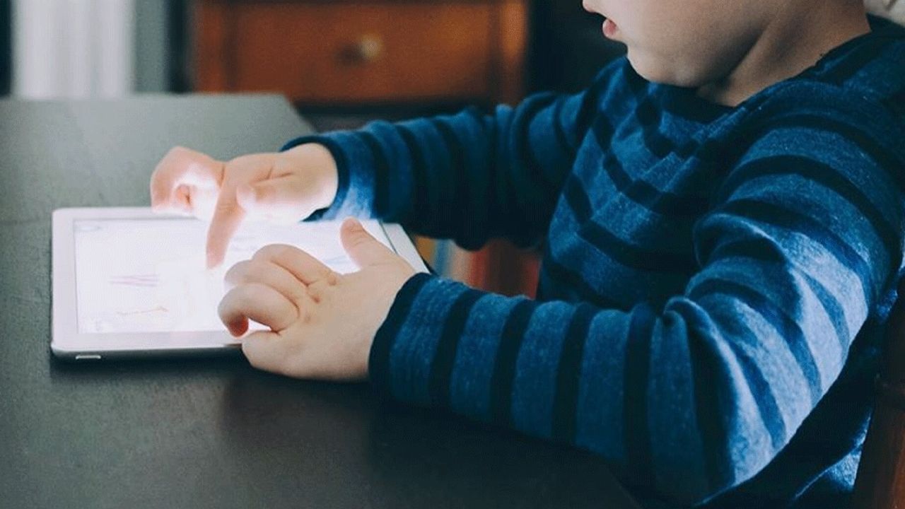 15 yaş altına sosyal medya yasağı Meclis’ten geçti