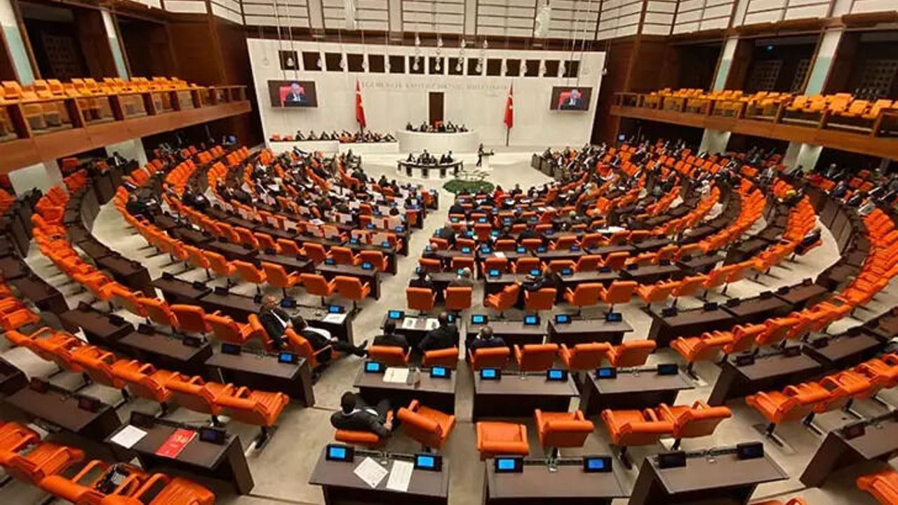 Fon iddiaları Meclis’te tansiyonu yükseltti