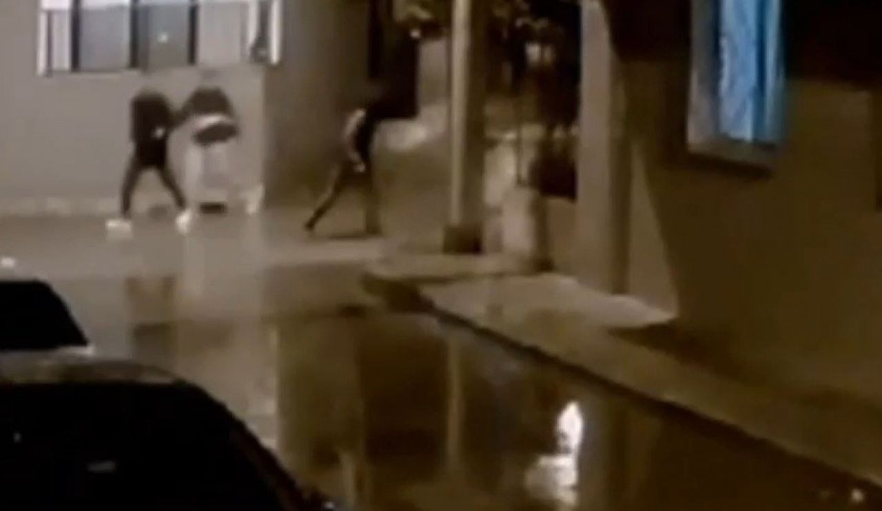 İzmir'de bıçaklı dehşet: Sarkıntı iddiası kanlı bitti