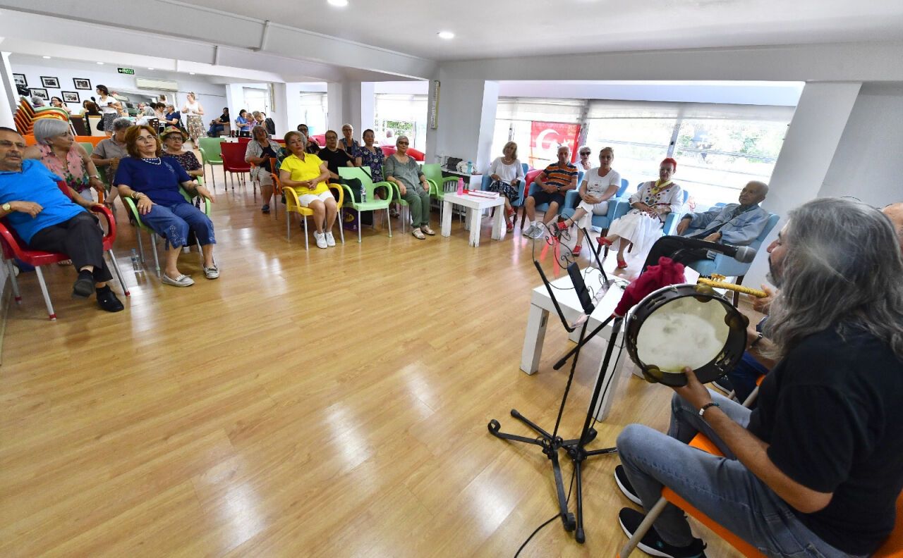 İzmir'de 'İleri Yaş Eylem Planı' hayata geçiyor!