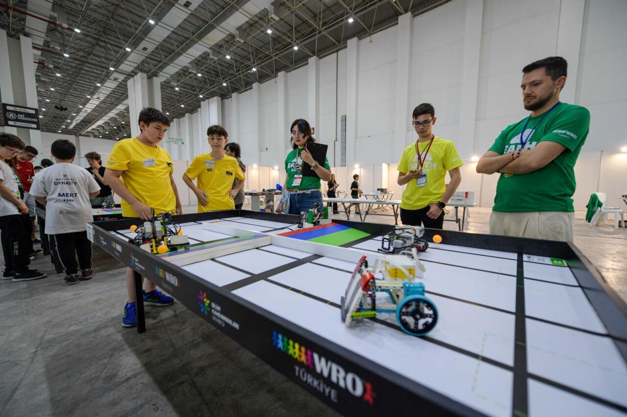 İzmir, 90 ülkeden 3 bin robotik dahiyi ağırlamaya hazırlanıyor!