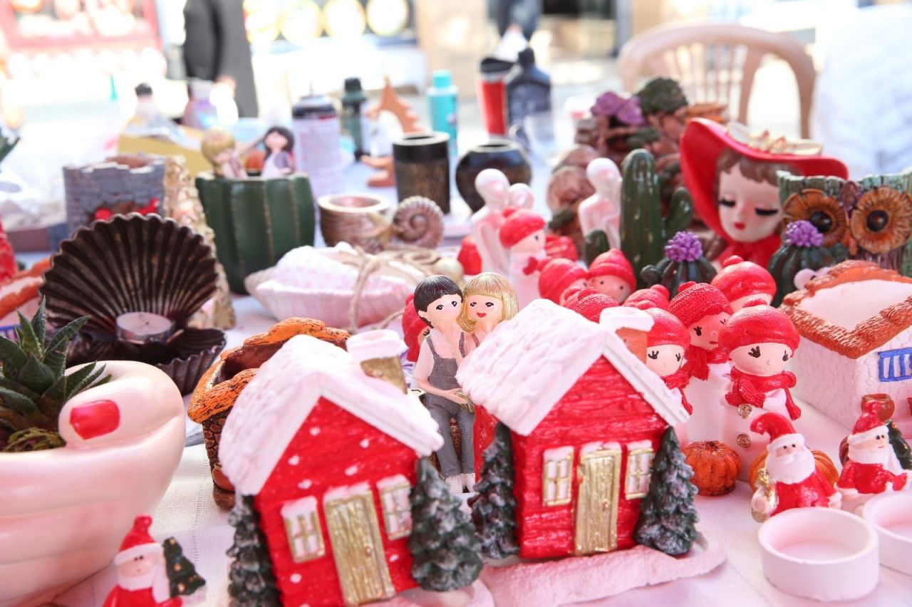 Çiğli halkı kermeste buluştu