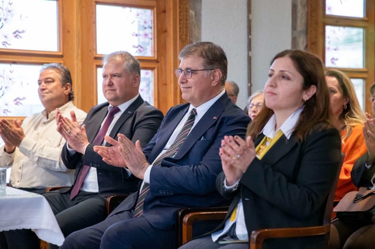 0 Kalorili tatlandırıcı şeker otuna Cemil Tugay desteği