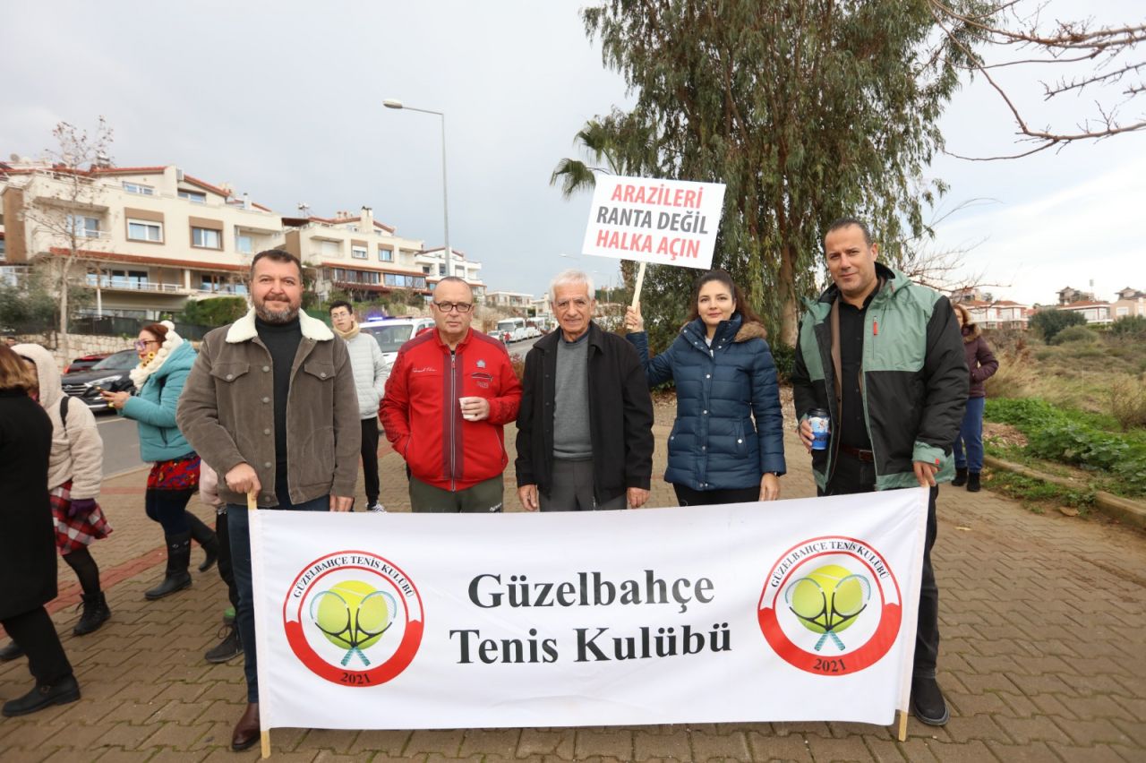 Güzelbahçe'de imar rantı protestosu | Kamu alanının satışına tepki