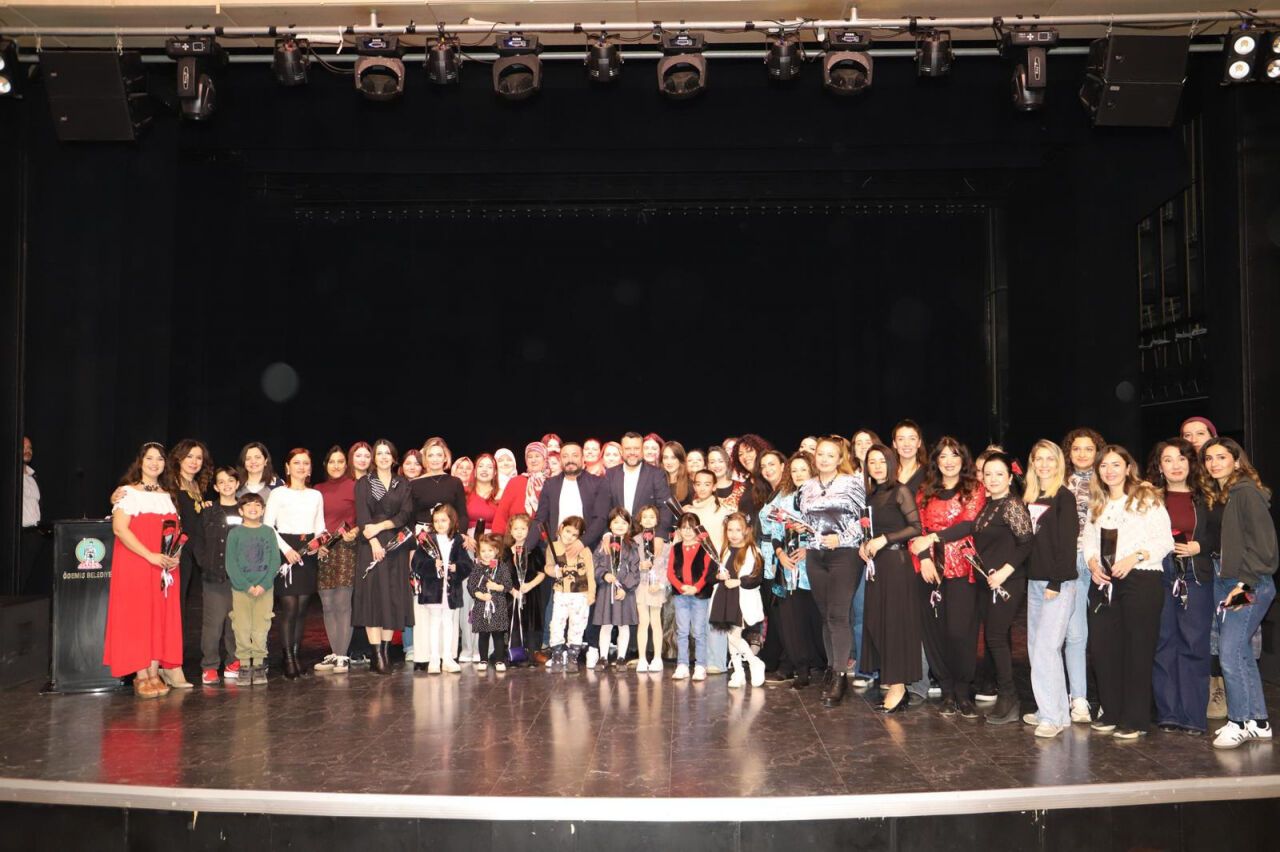 Ödemişli kadınlardan 8 Mart'ta anlamlı birlik mesajı