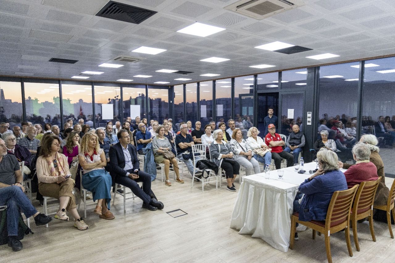 'Cadı' bu kez Karşıyaka'da