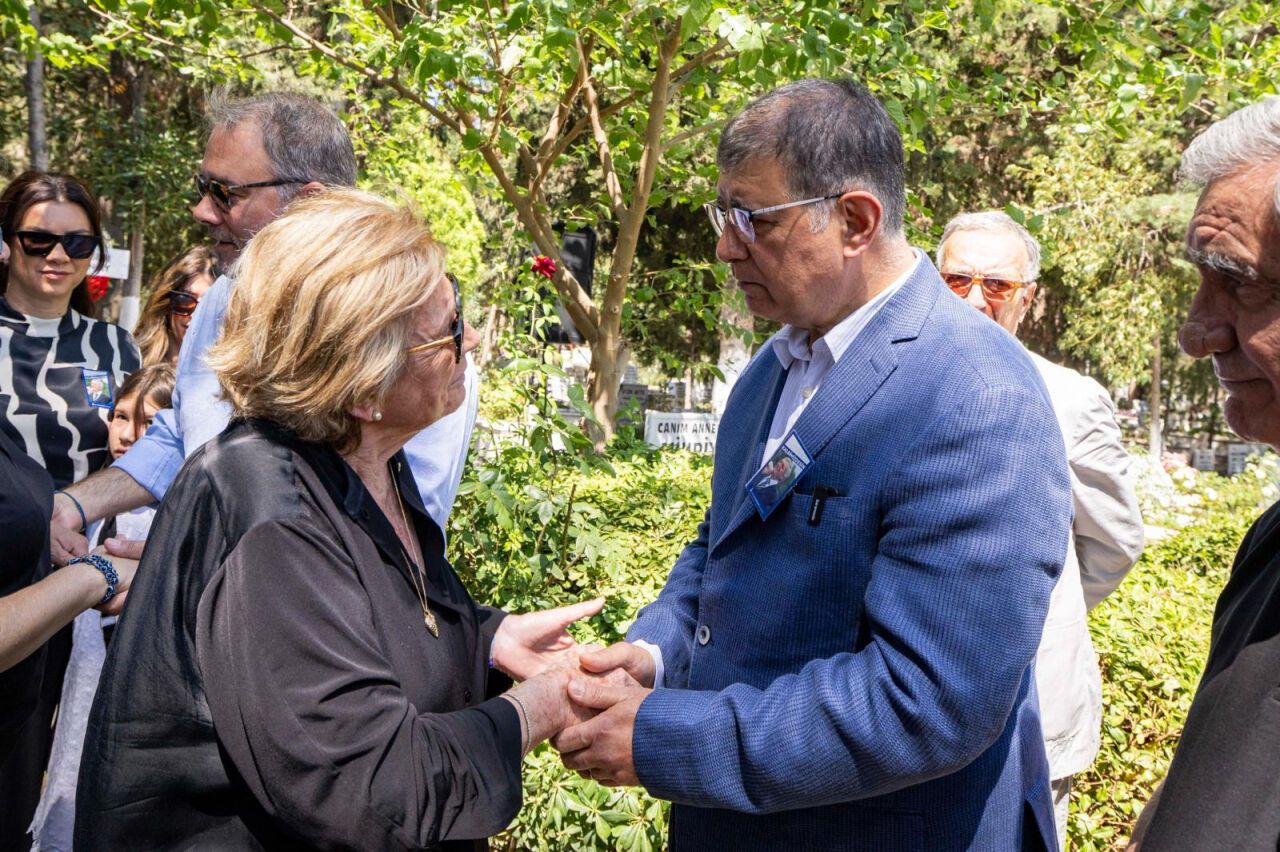 Ahmet Piriştina kabri başında anıldı