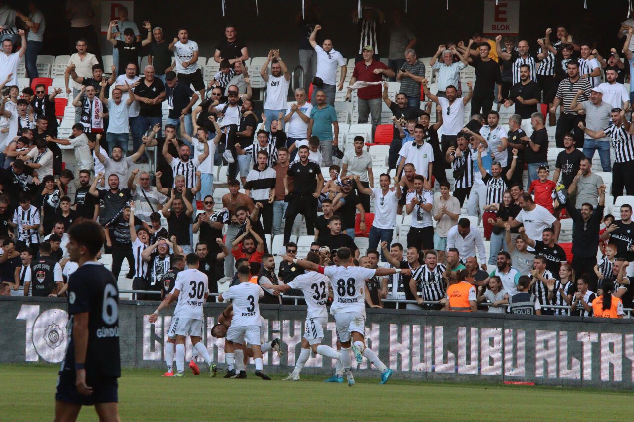 Altay 3 attı ama 2 puanı 90+4'te elinden kaçırdı