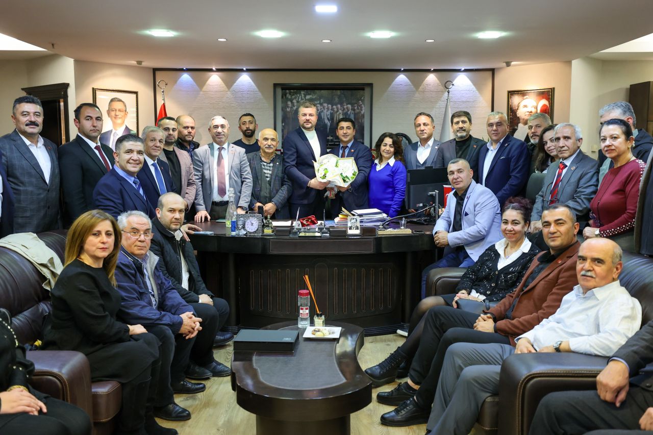 Buca'da el birliğiyle hizmet seferberliği