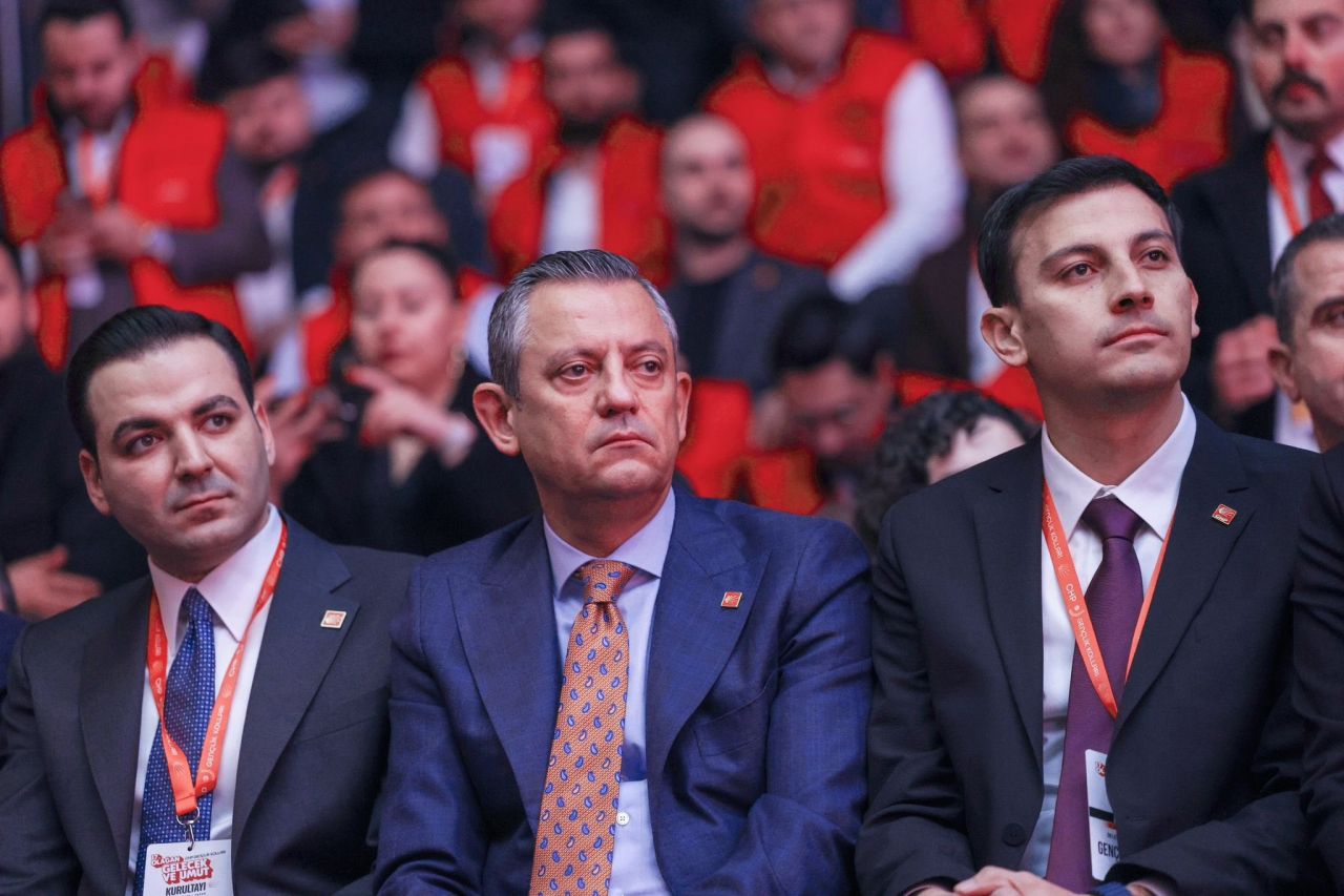 CHP Gençlik Kolları'nda İzmir'den 3 İsim MYK'ya seçildi