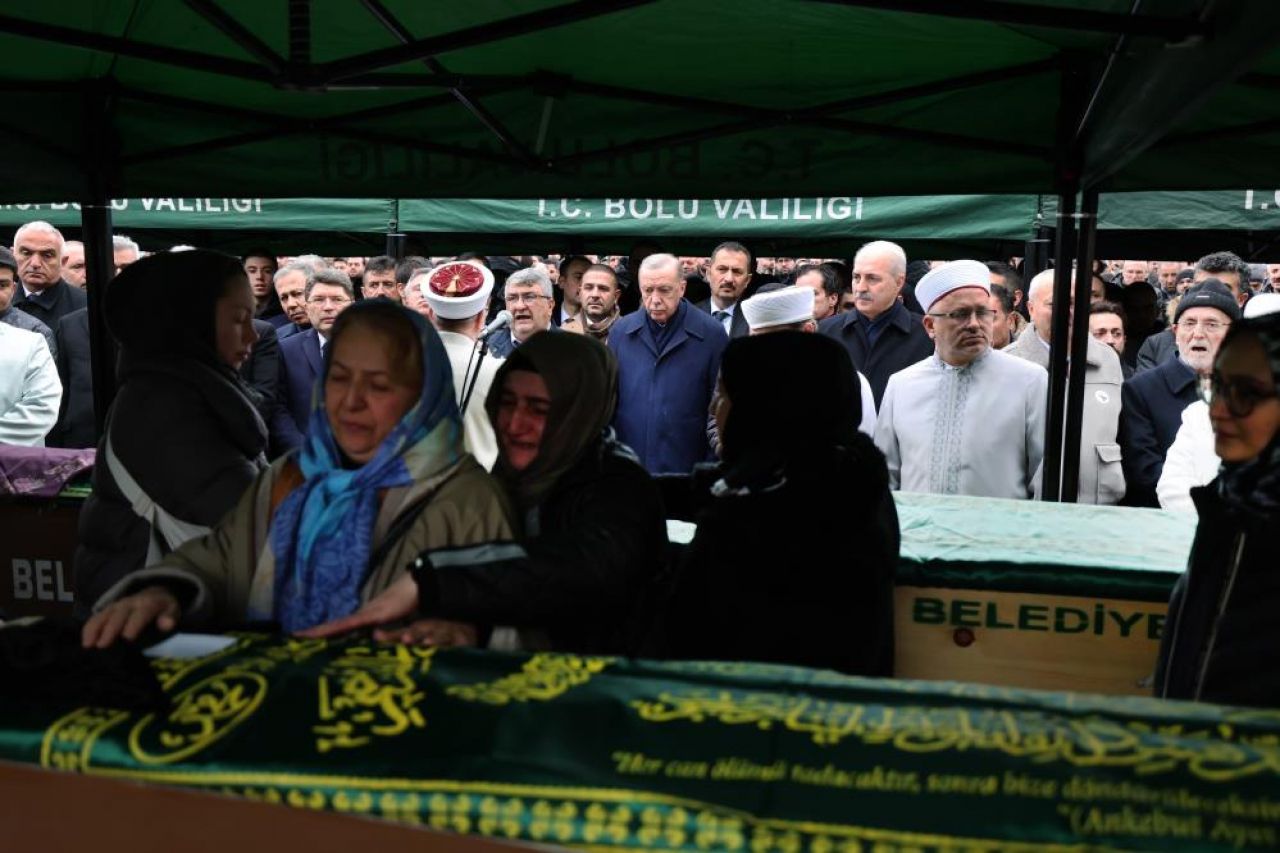 Cumhurbaşkanı Erdoğan Bolu'da cenaze törenine katıldı