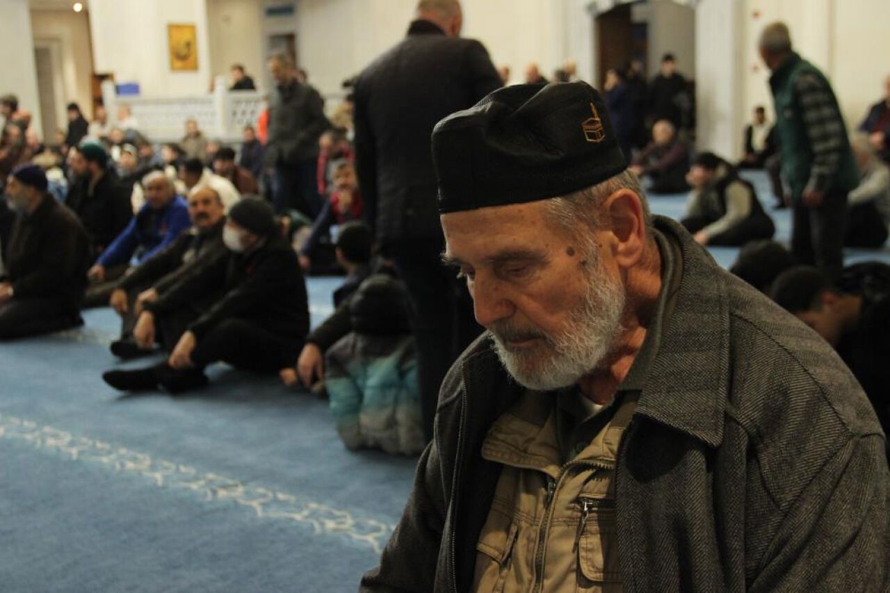 İzmir'de ramazan coşkusu: İlk teravih namazı kılındı