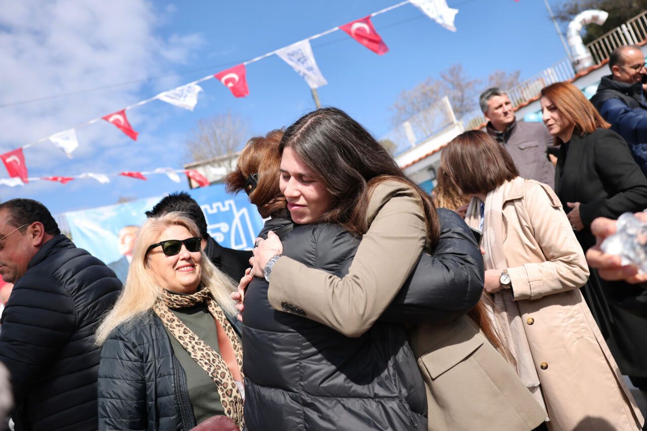 Alaçatı'ya yeni bir soluk: Çeştur Kafe