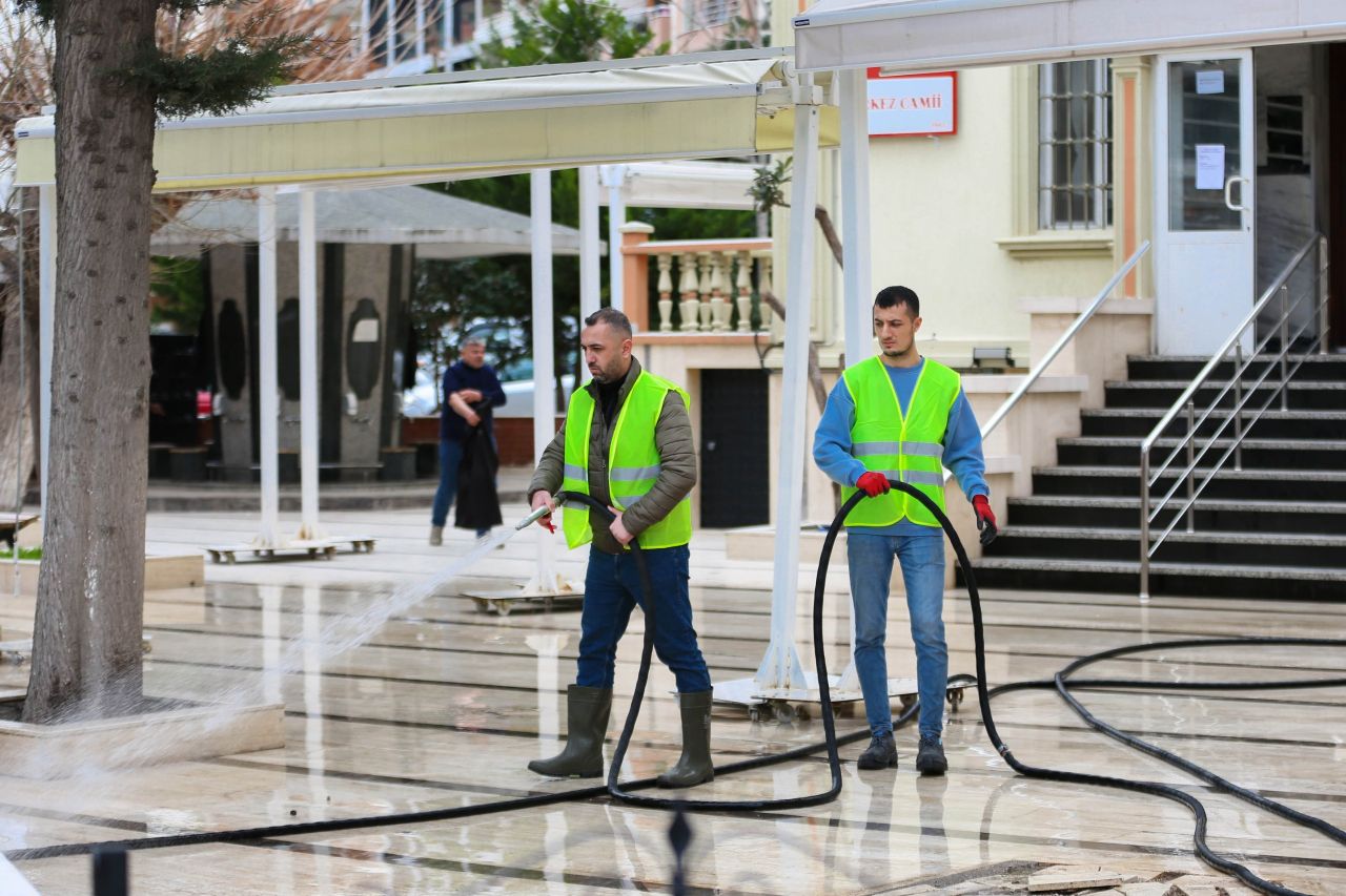 Ramazan öncesi camilerde hijyen seferberliği