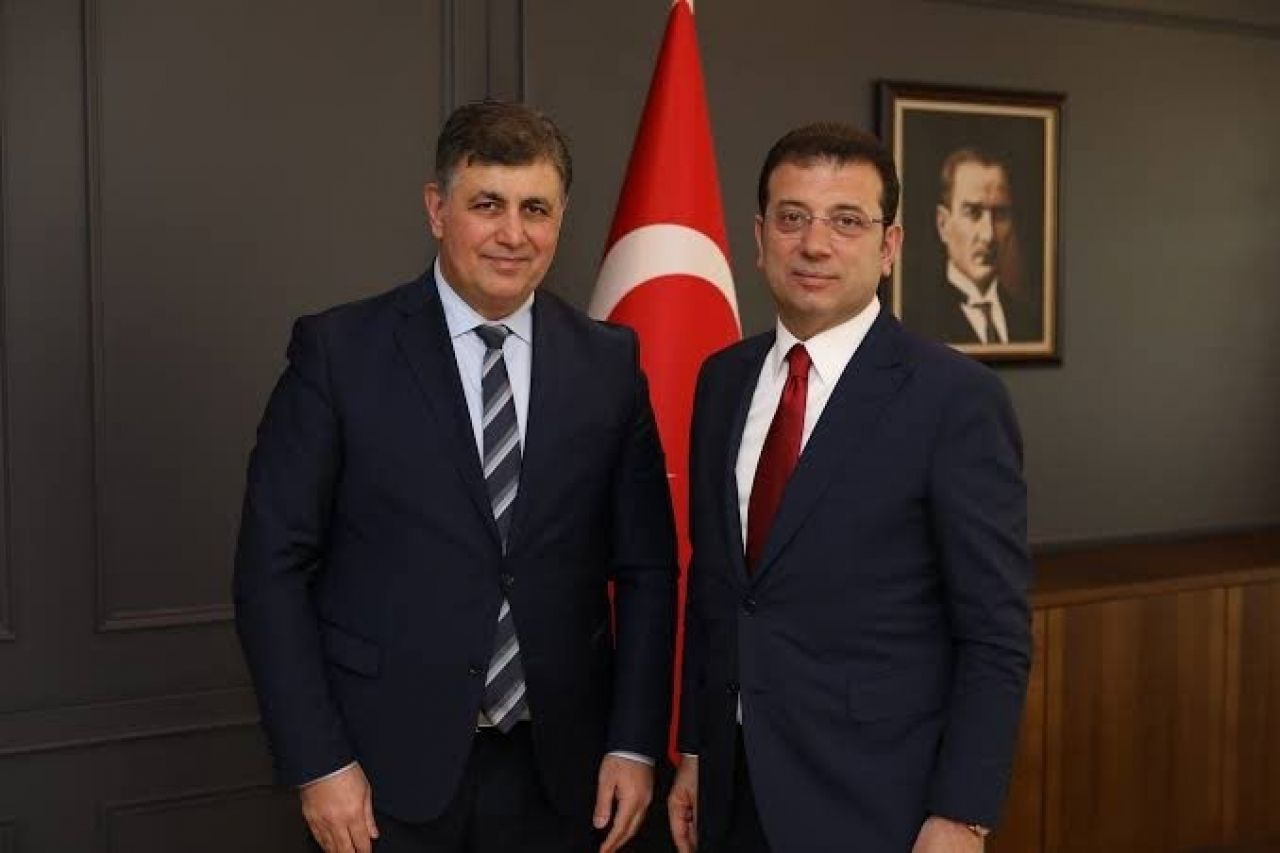 İmamoğlu'ndan İzmirlilere mesaj: Başkan Tugay paylaştı