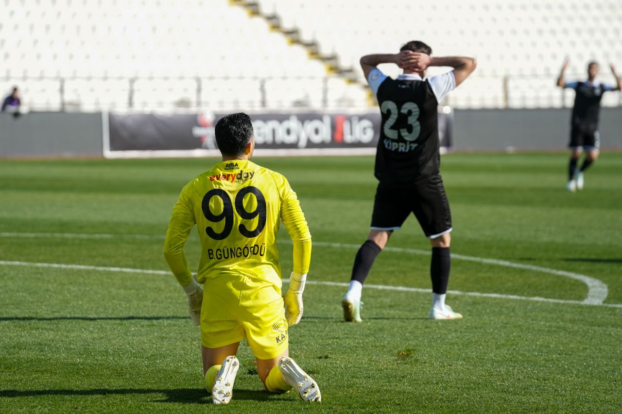Iğdır FK tek golle kazandı | Manisa FK evinde mağlup